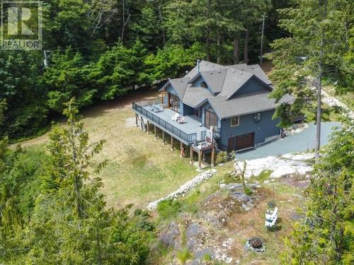 8116 Emmonds Road, Powell River, BC - Outdoor