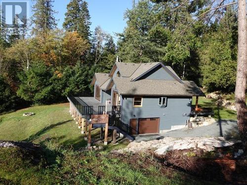 8116 Emmonds Road, Powell River, BC - Outdoor