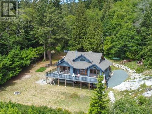 8116 Emmonds Road, Powell River, BC - Outdoor With Deck Patio Veranda