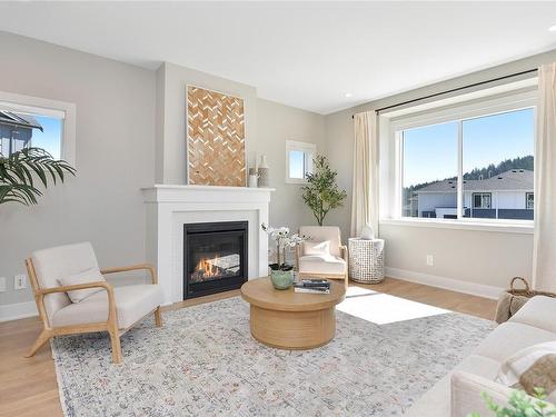 1474 Atlas Dr, Langford, BC - Indoor Photo Showing Living Room With Fireplace