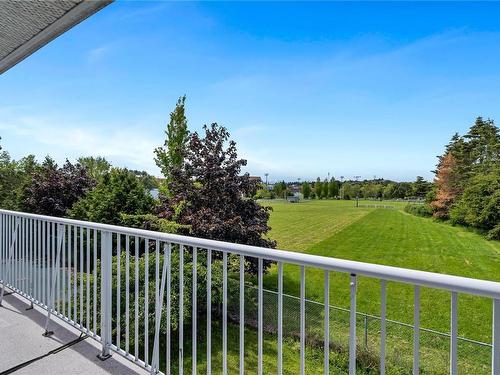 4050 Dawnview Cres, Saanich, BC 