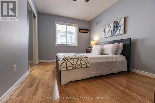 1042 Zimmerman Crescent, Milton, ON - Indoor Photo Showing Bedroom