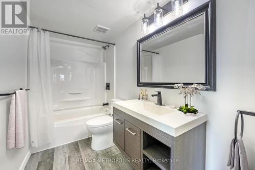 1408 - 155 Front Street N, Sarnia, ON - Indoor Photo Showing Bathroom