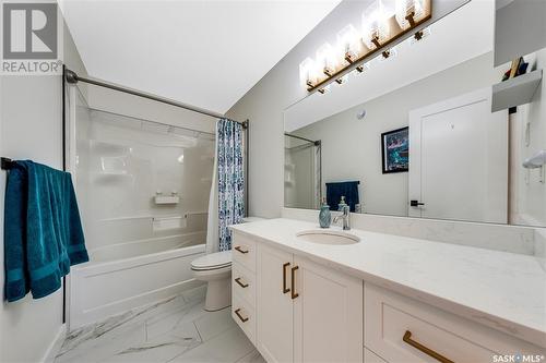 336 Bolstad Way, Saskatoon, SK - Indoor Photo Showing Bathroom