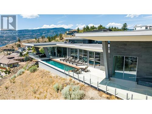 764 Rockcliffe Place, Kelowna, BC - Outdoor