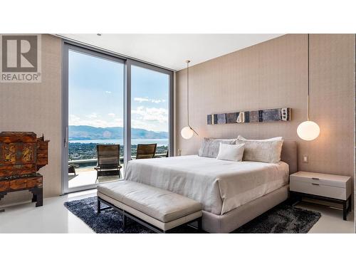 764 Rockcliffe Place, Kelowna, BC - Indoor Photo Showing Bedroom