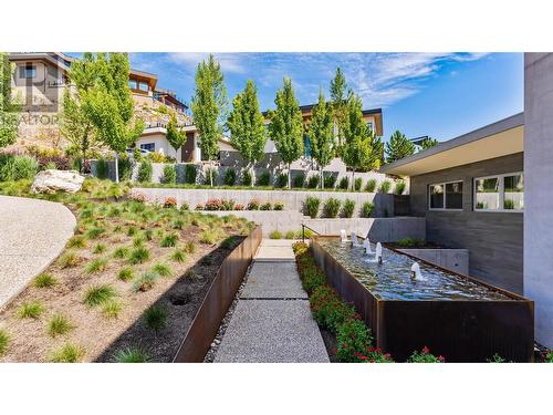 764 Rockcliffe Place, Kelowna, BC - Outdoor