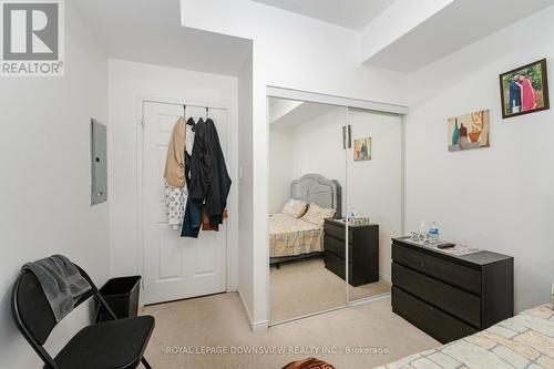 129 - 60 Fairwood Circle, Brampton, ON - Indoor Photo Showing Bedroom