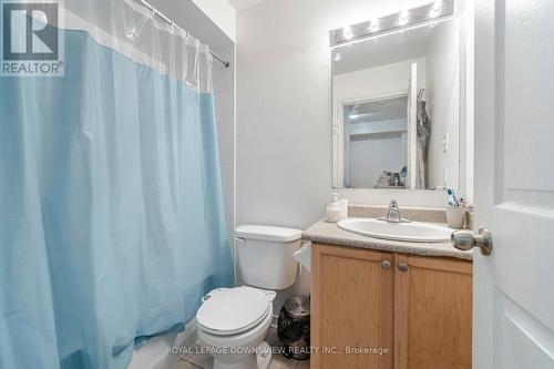 129 - 60 Fairwood Circle, Brampton, ON - Indoor Photo Showing Bathroom