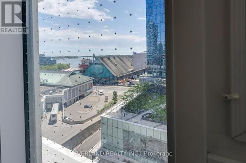 1108 - 138 Downes Street, Toronto (Waterfront Communities), ON - Indoor Photo Showing Other Room