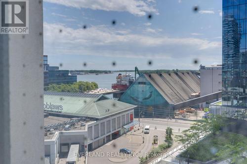 1108 - 138 Downes Street, Toronto (Waterfront Communities), ON - Outdoor With View