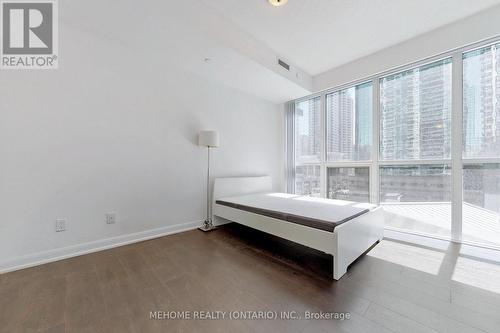 316 - 5168 Yonge Street, Toronto (Willowdale West), ON - Indoor Photo Showing Bedroom