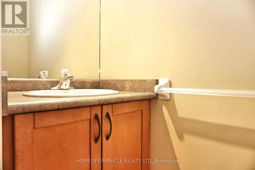 155 Snowdrop Crescent, Kitchener, ON - Indoor Photo Showing Bathroom