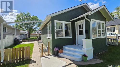 460 4Th Avenue Nw, Swift Current, SK - Outdoor With Deck Patio Veranda With Exterior