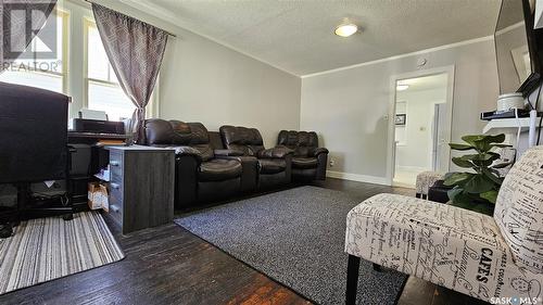 460 4Th Avenue Nw, Swift Current, SK - Indoor