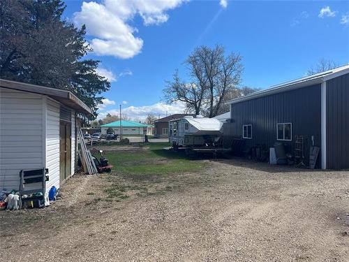 320 Main St, Carberry, MB 