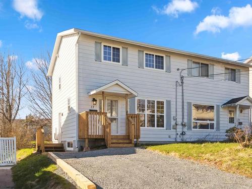 17 Brompton Road, Dartmouth, NS 