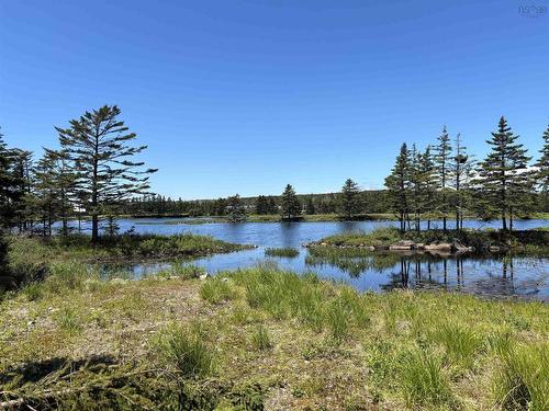 35 Lipkudamoonk Path, Clam Bay, NS 