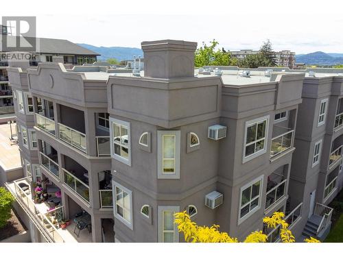 2130 Vasile Road Unit# 307, Kelowna, BC - Outdoor