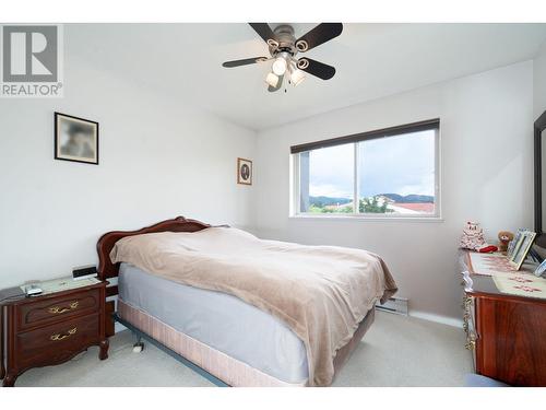 2130 Vasile Road Unit# 307, Kelowna, BC - Indoor Photo Showing Bedroom