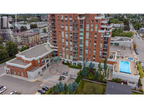 1160 Bernard Avenue Unit# 305, Kelowna, BC - Outdoor With View