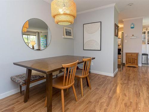 302-1217 Pandora Ave, Victoria, BC - Indoor Photo Showing Dining Room