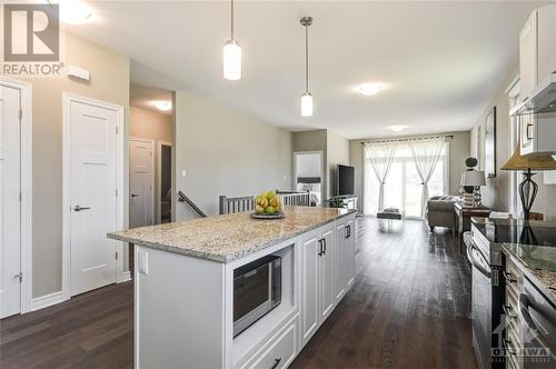 20 Seabert Drive, Arnprior, ON - Indoor Photo Showing Kitchen With Upgraded Kitchen