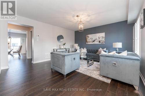 219 Remembrance Road, Brampton, ON - Indoor Photo Showing Living Room