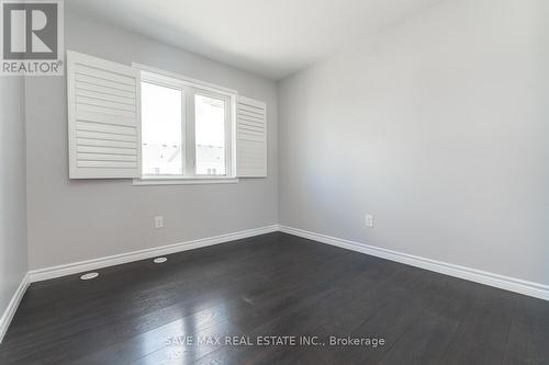 219 Remembrance Road, Brampton, ON - Indoor Photo Showing Other Room