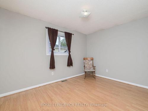 14 Robertson Rd, Essa, ON - Indoor Photo Showing Other Room