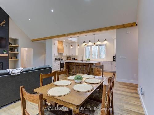 112538 Grey Road 14 Rd, Southgate, ON - Indoor Photo Showing Dining Room