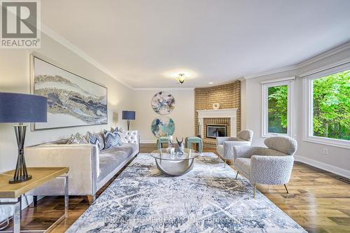 38 Glenarden Crescent, Richmond Hill, ON - Indoor Photo Showing Living Room With Fireplace