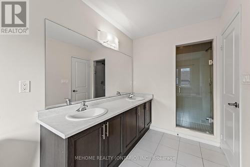 135 Fortis Crescent, Bradford West Gwillimbury, ON - Indoor Photo Showing Bathroom