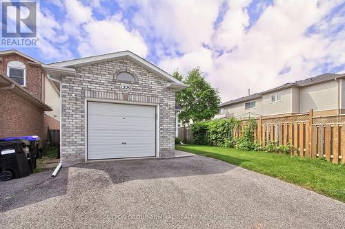 1229 Benson Street S, Innisfil, ON - Outdoor With Exterior