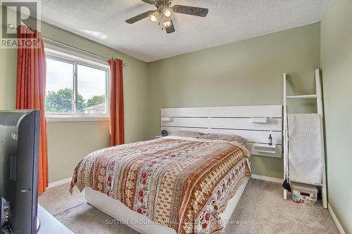 1229 Benson Street S, Innisfil, ON - Indoor Photo Showing Bedroom