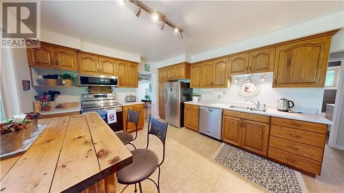 2249 Ross Road, Pembroke, ON - Indoor Photo Showing Kitchen