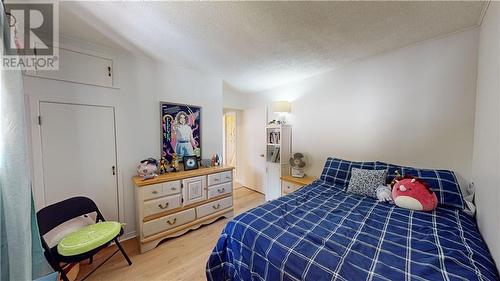 2249 Ross Road, Pembroke, ON - Indoor Photo Showing Bedroom