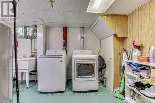 51 Stevenson Avenue, London, ON - Indoor Photo Showing Laundry Room