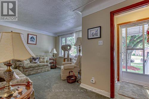 51 Stevenson Avenue, London, ON - Indoor Photo Showing Other Room
