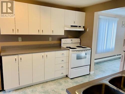 131 Brunetville Rd, Kapuskasing, ON - Indoor Photo Showing Kitchen With Double Sink