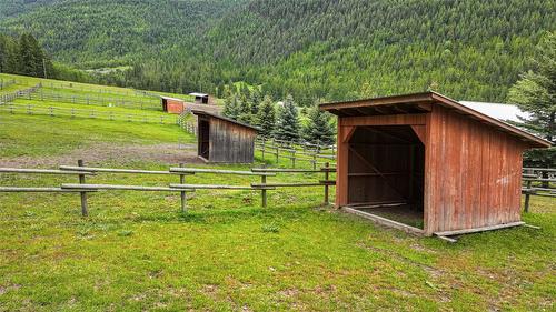 705 Creighton Valley Road, Lumby, BC - Outdoor