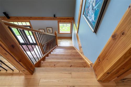 705 Creighton Valley Road, Lumby, BC - Indoor Photo Showing Other Room