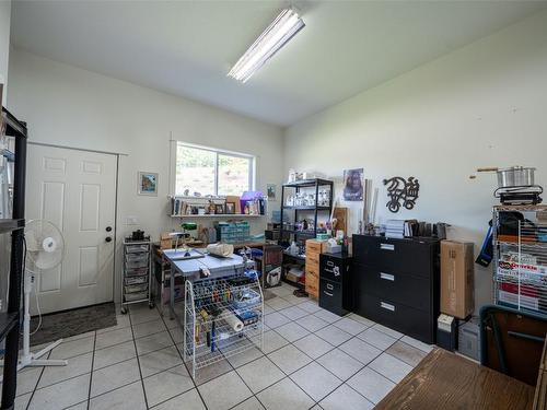 705 Creighton Valley Road, Lumby, BC - Indoor Photo Showing Other Room