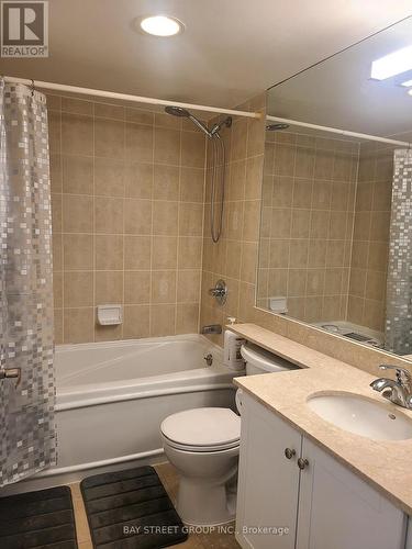 2610 - 210 Victoria Street, Toronto (Church-Yonge Corridor), ON - Indoor Photo Showing Bathroom