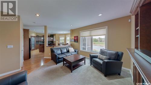 8247 Fairways West Drive, Regina, SK - Indoor Photo Showing Living Room