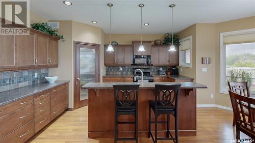 8247 Fairways West Drive, Regina, SK - Indoor Photo Showing Kitchen With Double Sink