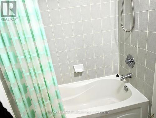 4106 - 65 Bremner Boulevard, Toronto, ON - Indoor Photo Showing Bathroom