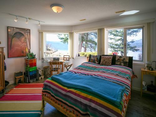 5-83 Peregrine Way, Vernon, BC - Indoor Photo Showing Bedroom