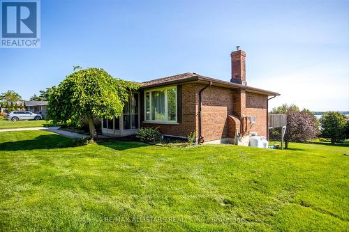 363 Country Club Circle, Kawartha Lakes, ON - Outdoor