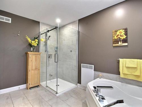 Salle de bains - 205 Route Des Campagnards, Val-D'Or, QC - Indoor Photo Showing Bathroom